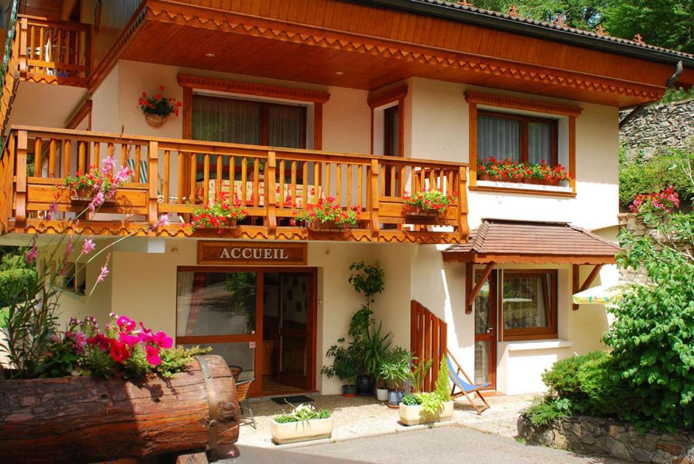 Apartment La Rochetaillee